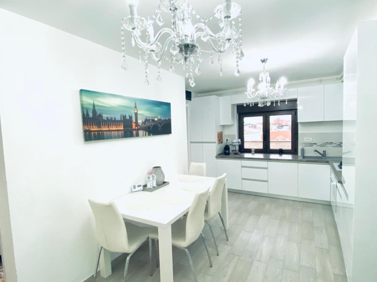 Venetia Apartament - Timisoara Apartman Kültér fotó